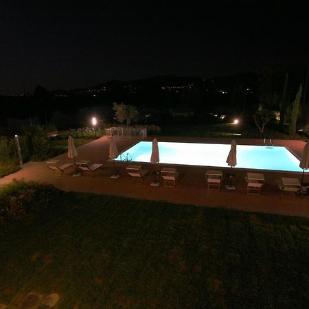 הוילה פיסטויה Alice Del Lago Country House מראה חיצוני תמונה