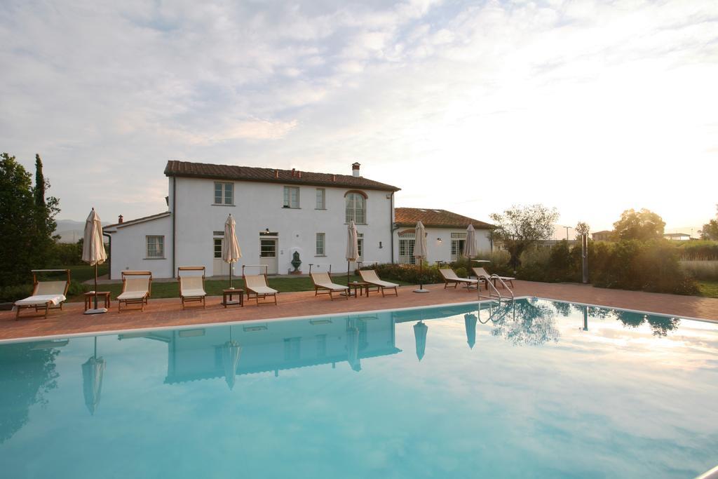 הוילה פיסטויה Alice Del Lago Country House מראה חיצוני תמונה