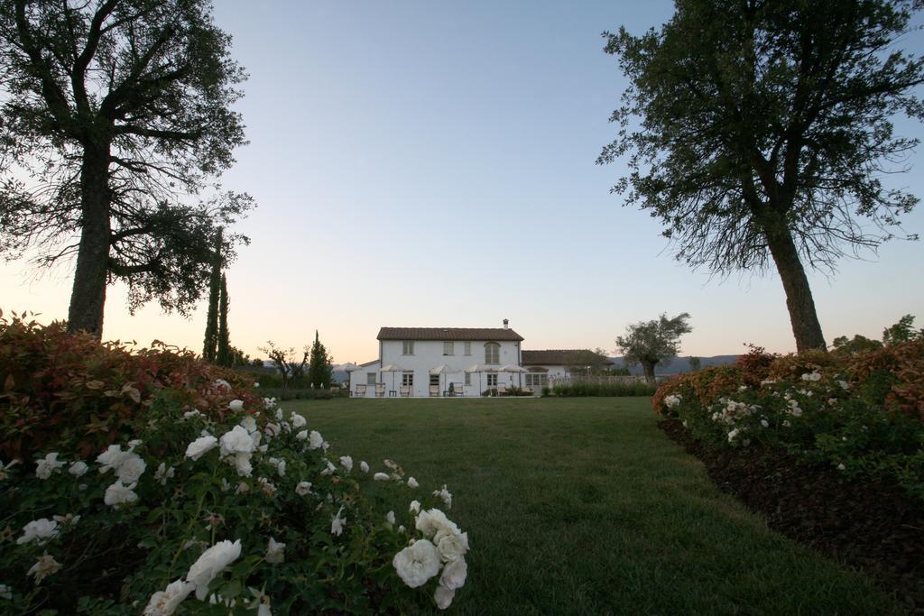 הוילה פיסטויה Alice Del Lago Country House מראה חיצוני תמונה